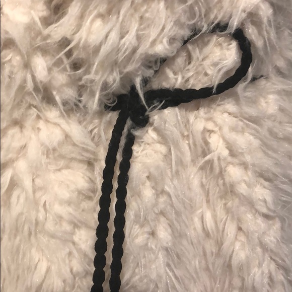 Perfect for fall!  Tart Collection Vest - size small - Picture 3 of 6